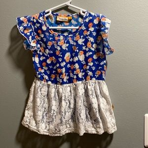“WORN ONCE” GIRLS SHIRT SIZE 4! IN GOOD CONDITION! SMOKE FREE HOME!